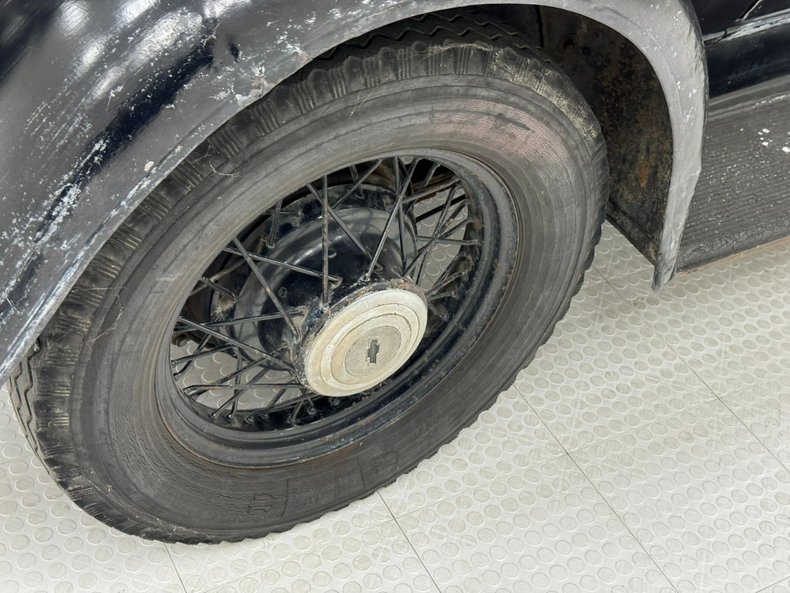 Chevrolet-Confederate-1932-Black-Tan-30