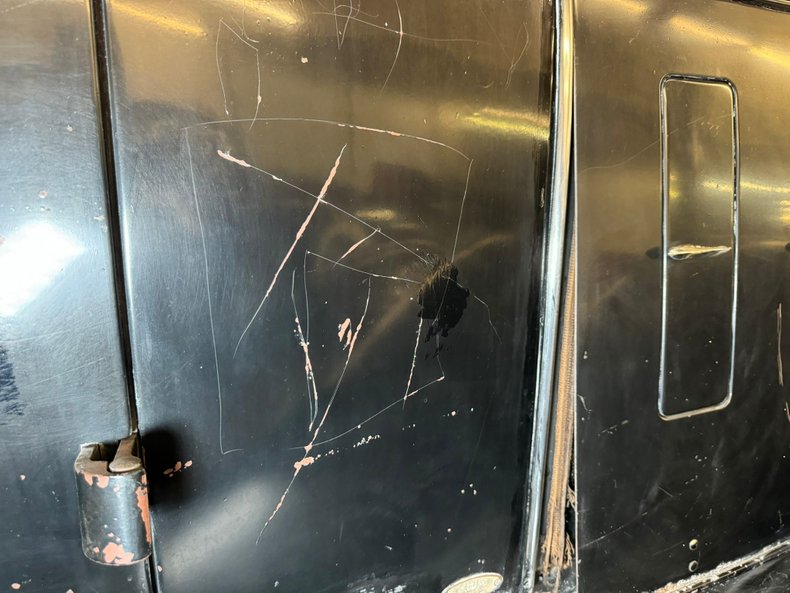 Chevrolet-Confederate-1932-Black-Tan-36