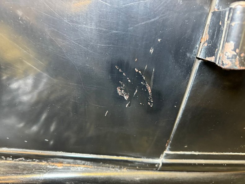 Chevrolet-Confederate-1932-Black-Tan-40