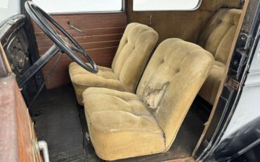 Chevrolet-Confederate-1932-Black-Tan-5