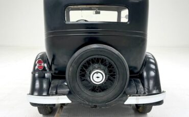 Chevrolet-Confederate-1932-Black-Tan-7