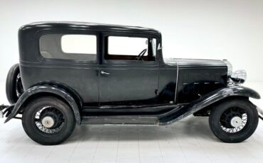 Chevrolet-Confederate-1932-Black-Tan-9