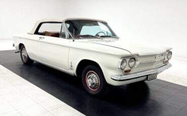 Chevrolet-Corvair-1963-Ermine-White-Red-15