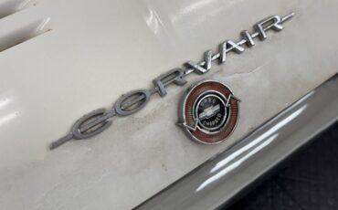 Chevrolet-Corvair-1963-Ermine-White-Red-28