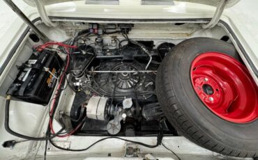 Chevrolet-Corvair-1963-Ermine-White-Red-43