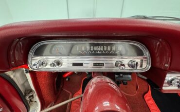 Chevrolet-Corvair-1963-Ermine-White-Red-6