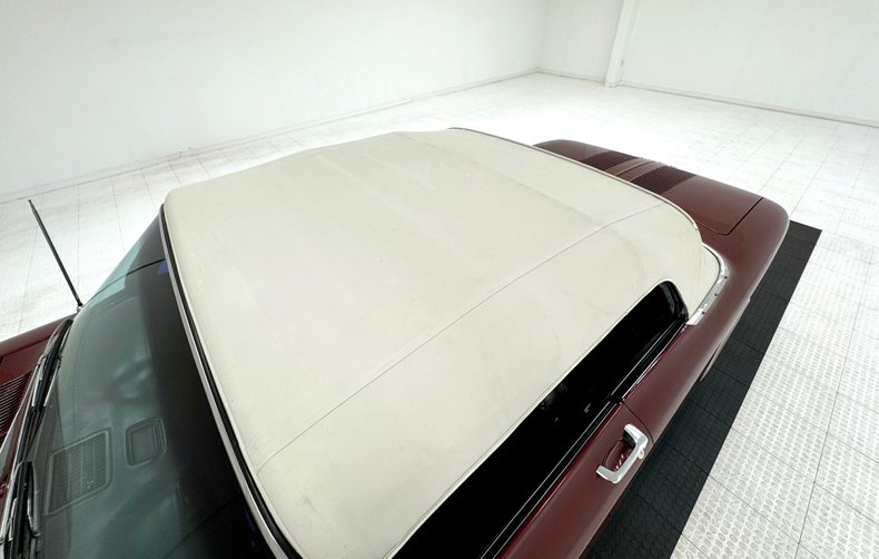 Chevrolet-Corvair-1963-Palomar-Red-Black-15