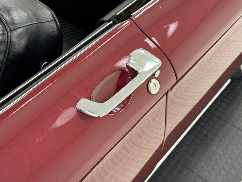 Chevrolet-Corvair-1963-Palomar-Red-Black-17