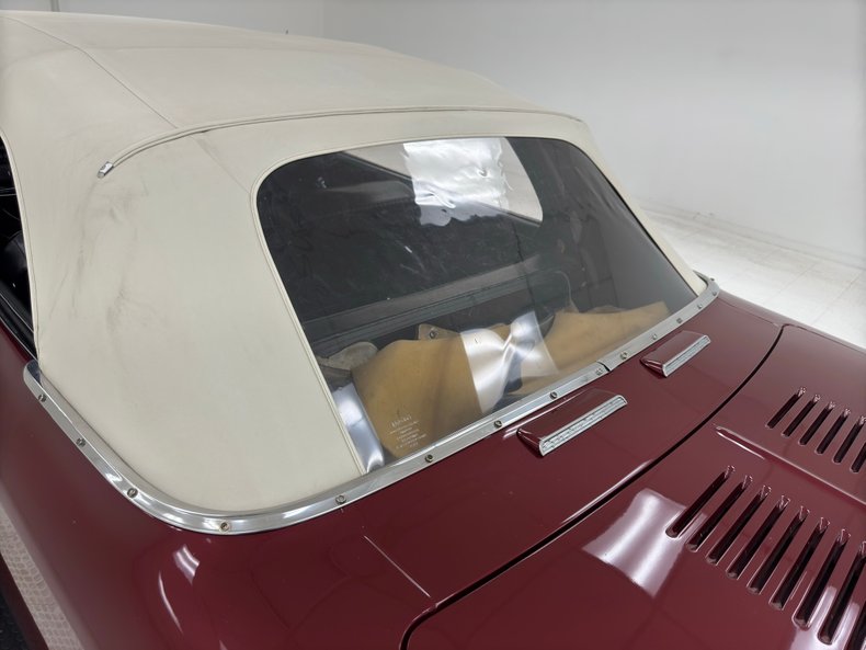 Chevrolet-Corvair-1963-Palomar-Red-Black-18