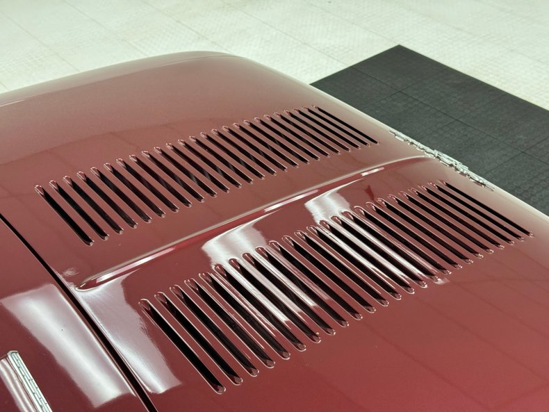 Chevrolet-Corvair-1963-Palomar-Red-Black-20