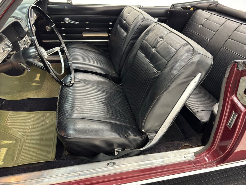 Chevrolet-Corvair-1963-Palomar-Red-Black-33