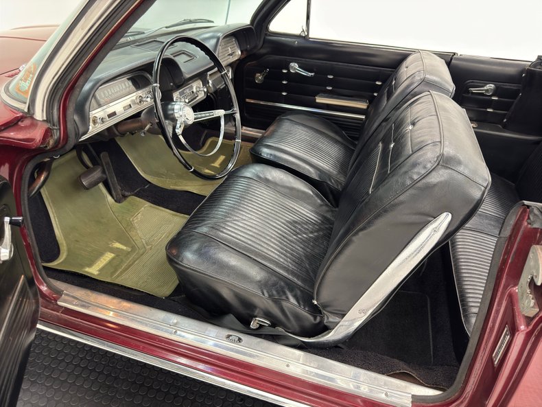 Chevrolet-Corvair-1963-Palomar-Red-Black-34