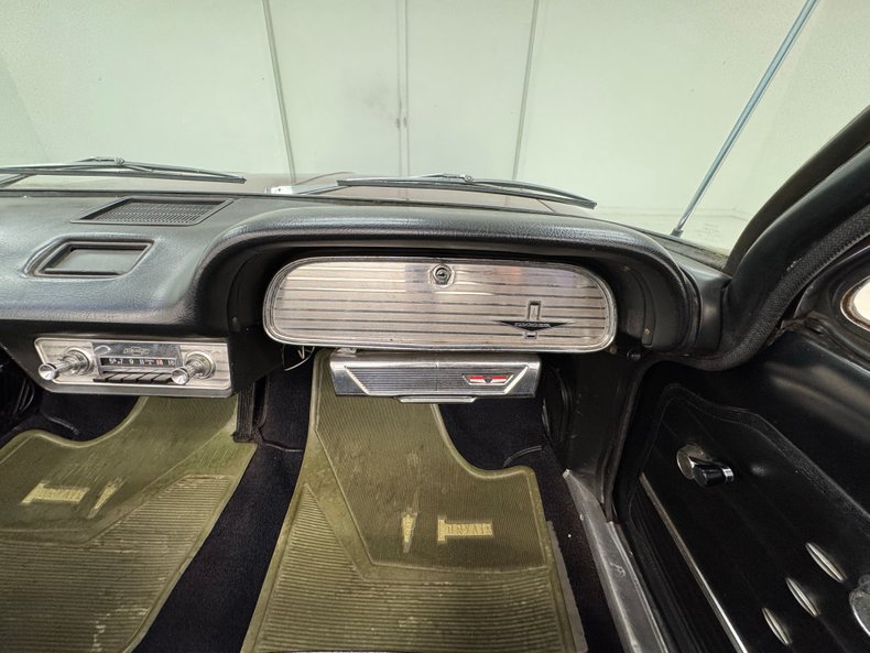 Chevrolet-Corvair-1963-Palomar-Red-Black-43