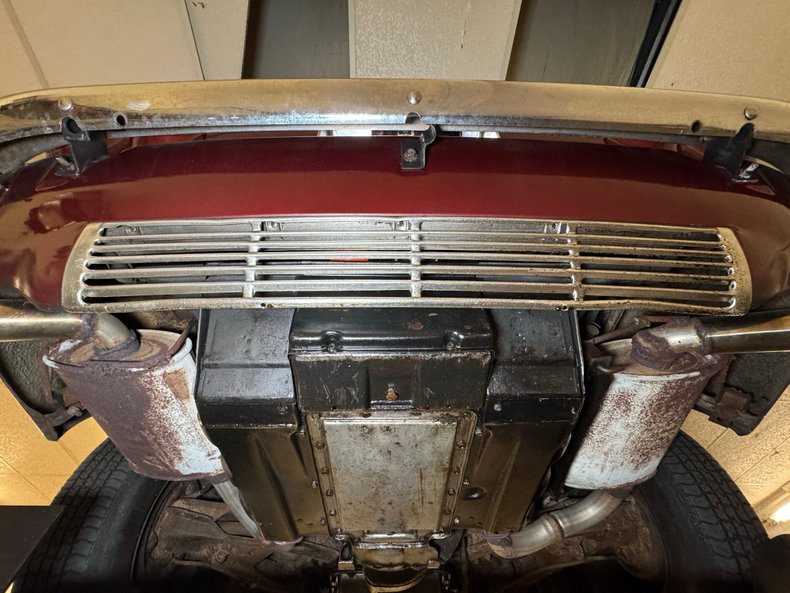 Chevrolet-Corvair-1963-Palomar-Red-Black-46