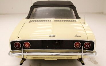 Chevrolet-Corvair-1968-Butternut-Yellow-Black-2