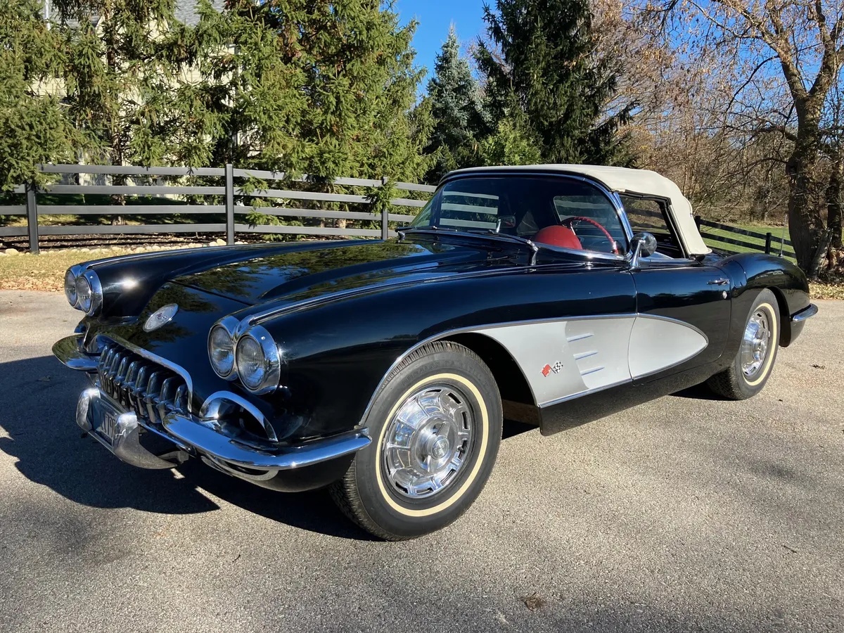 Chevrolet-Corvette-1959-1