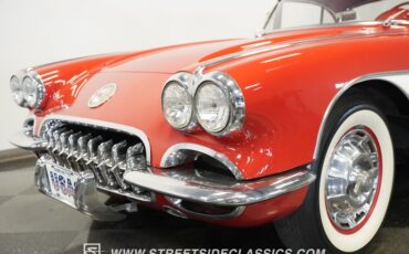 Chevrolet-Corvette-1960-Roman-Red-Red-11