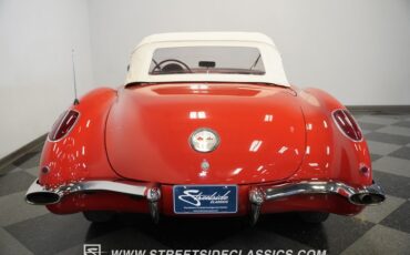 Chevrolet-Corvette-1960-Roman-Red-Red-34