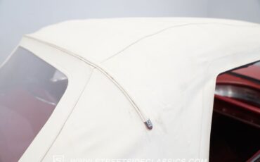 Chevrolet-Corvette-1960-Roman-Red-Red-37