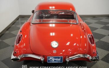 Chevrolet-Corvette-1960-Roman-Red-Red-39