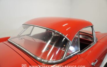 Chevrolet-Corvette-1960-Roman-Red-Red-47