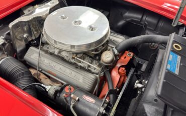 Chevrolet-Corvette-1961-Roman-Red-Red-16