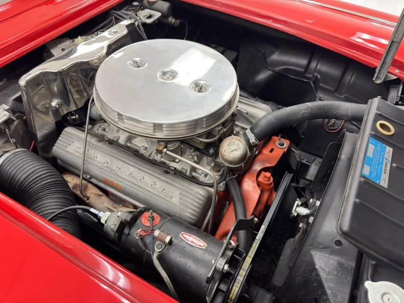 Chevrolet-Corvette-1961-Roman-Red-Red-16