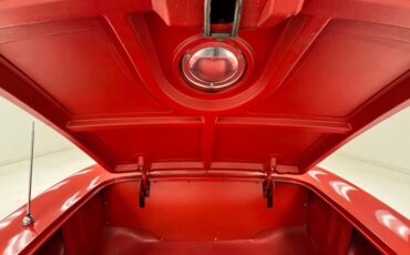 Chevrolet-Corvette-1961-Roman-Red-Red-21