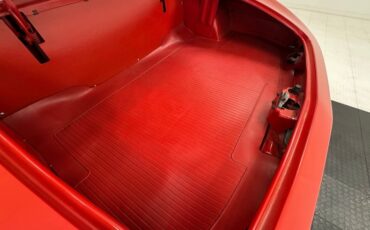 Chevrolet-Corvette-1961-Roman-Red-Red-22