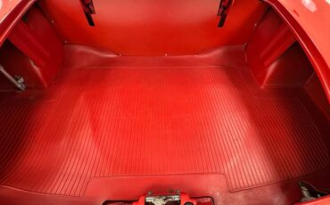 Chevrolet-Corvette-1961-Roman-Red-Red-23