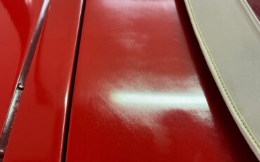 Chevrolet-Corvette-1961-Roman-Red-Red-38