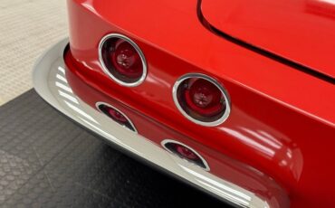 Chevrolet-Corvette-1961-Roman-Red-Red-7