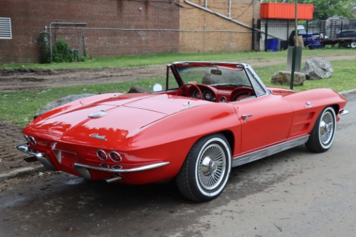 Chevrolet-Corvette-1963-Red-Red-2