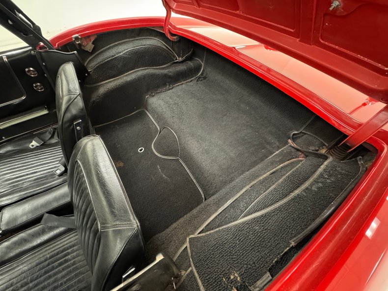 Chevrolet-Corvette-1963-Riverside-Red-Black-35