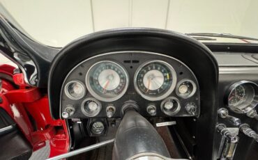 Chevrolet-Corvette-1963-Riverside-Red-Black-40
