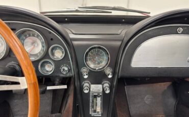 Chevrolet-Corvette-1963-Riverside-Red-Black-42