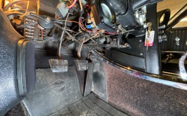 Chevrolet-Corvette-1963-Riverside-Red-Black-46