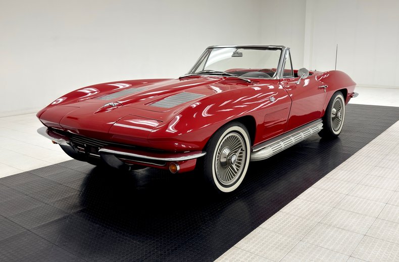 Chevrolet-Corvette-1963-Riverside-Red-Black