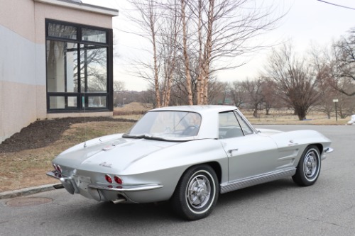 Chevrolet-Corvette-1963-Silver-Black-4