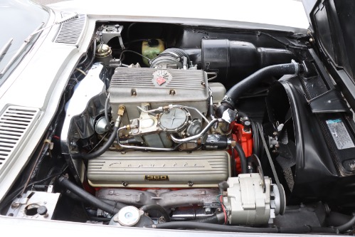 Chevrolet-Corvette-1963-Silver-Black-7