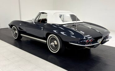 Chevrolet-Corvette-1964-Daytona-Blue-Metalli-White-25