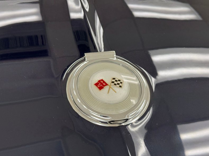 Chevrolet-Corvette-1964-Daytona-Blue-Metalli-White-33