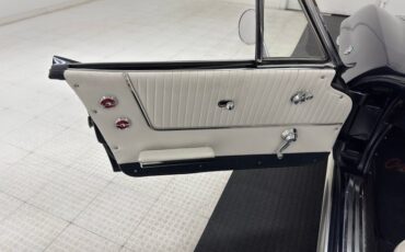 Chevrolet-Corvette-1964-Daytona-Blue-Metalli-White-46