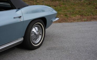 Chevrolet-Corvette-1964-Silver-Blue-Black-14