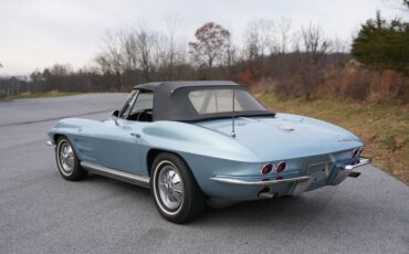 Chevrolet-Corvette-1964-Silver-Blue-Black-8