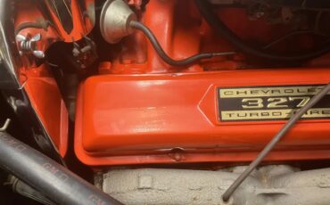 Chevrolet-Corvette-1964-White-Red-10