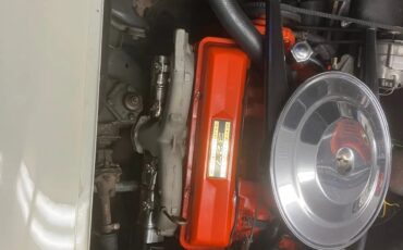 Chevrolet-Corvette-1964-White-Red-17