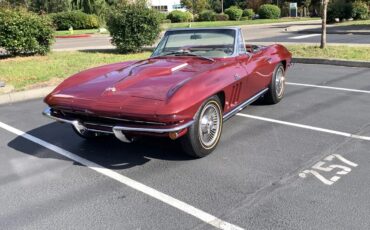 Chevrolet-Corvette-1965-2