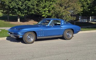 Chevrolet-Corvette-1965-Nassau-Blue-White-1