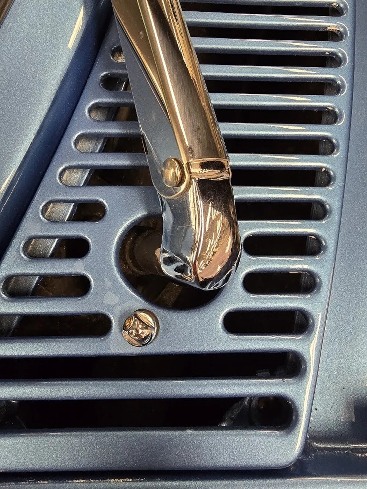 Chevrolet-Corvette-1965-Nassau-Blue-White-12